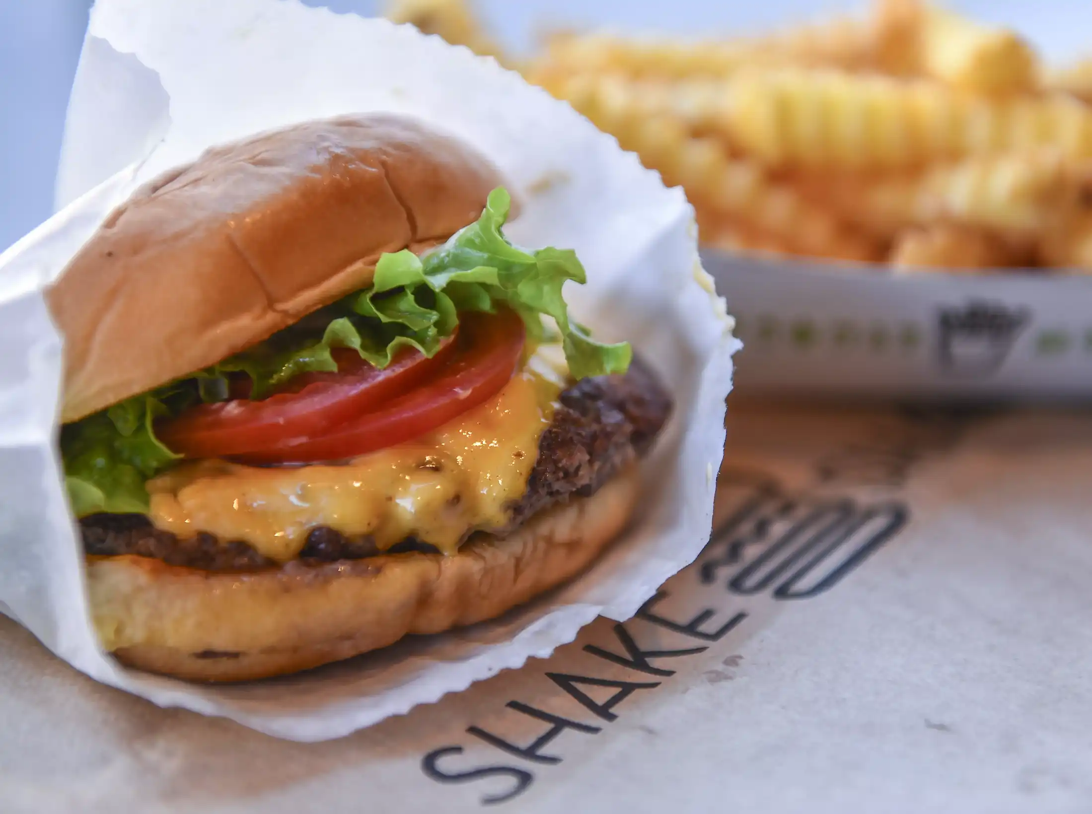 Shake Burger l'adresse incontournable pour des burgers gourmands à Nantes