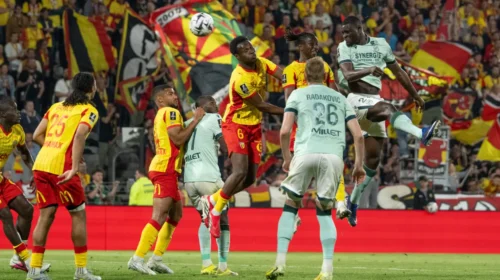 Le FC Nantes en Ligue 2, une relégation qui interroge sur la gestion du club